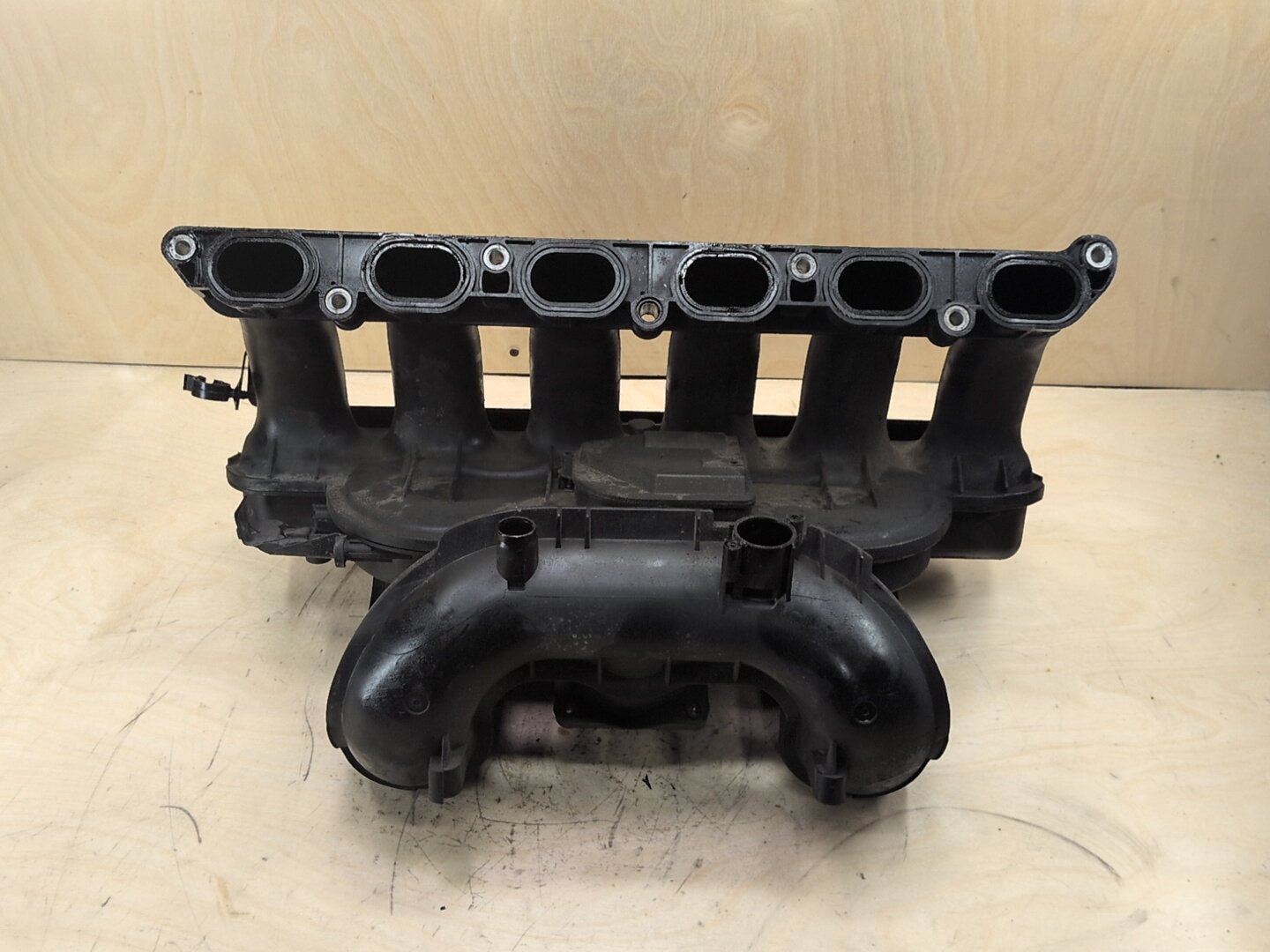 OEM BMW E70 E82 E88 E90 E92 E93 Engine N51 N52 Intake Manifold w/ Throttle Body