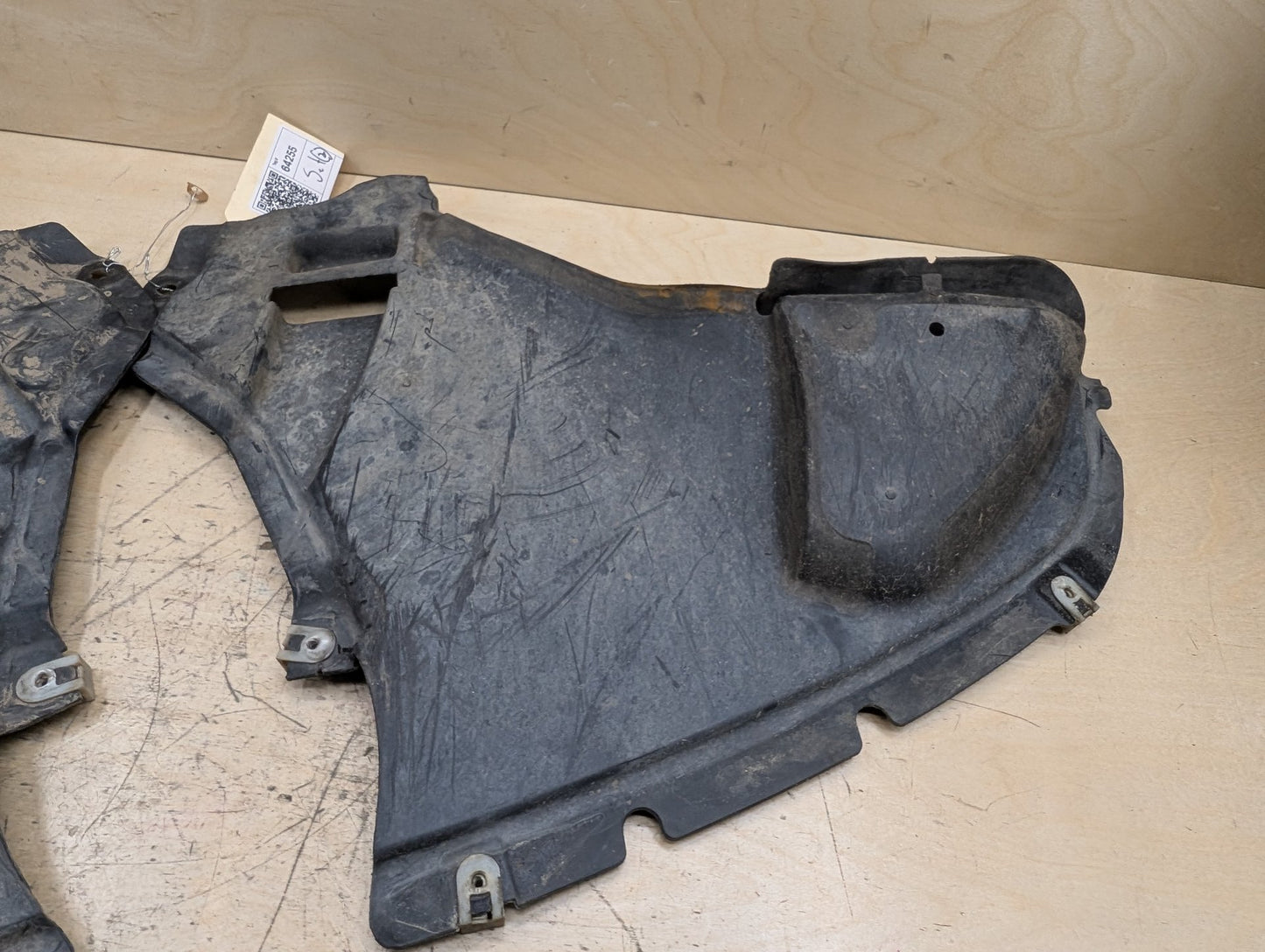 2016-2022 BMW 750i G12 Front Left Right Bumper Mud Flaps SET 7347024