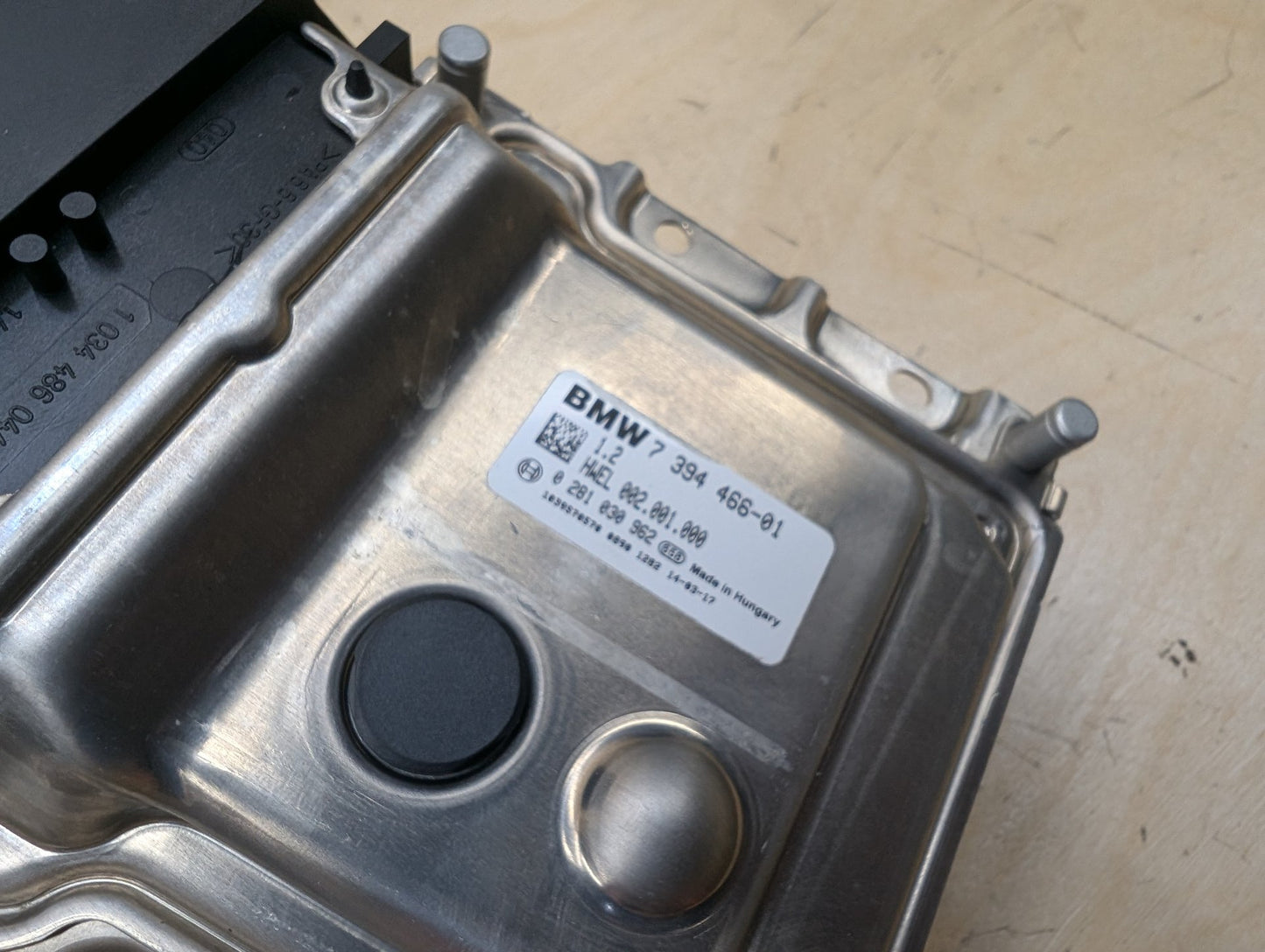 14-17 OEM BMW F10 F15 F25 F30 Diesel Emissions SCR Control Unit PN: 7394466