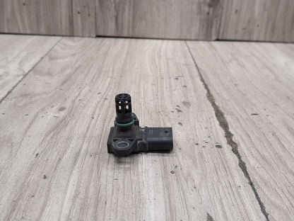 2012-2018 BMW 320i F30 Manifold Absolute Pressure (MAP) Sensor 7843531