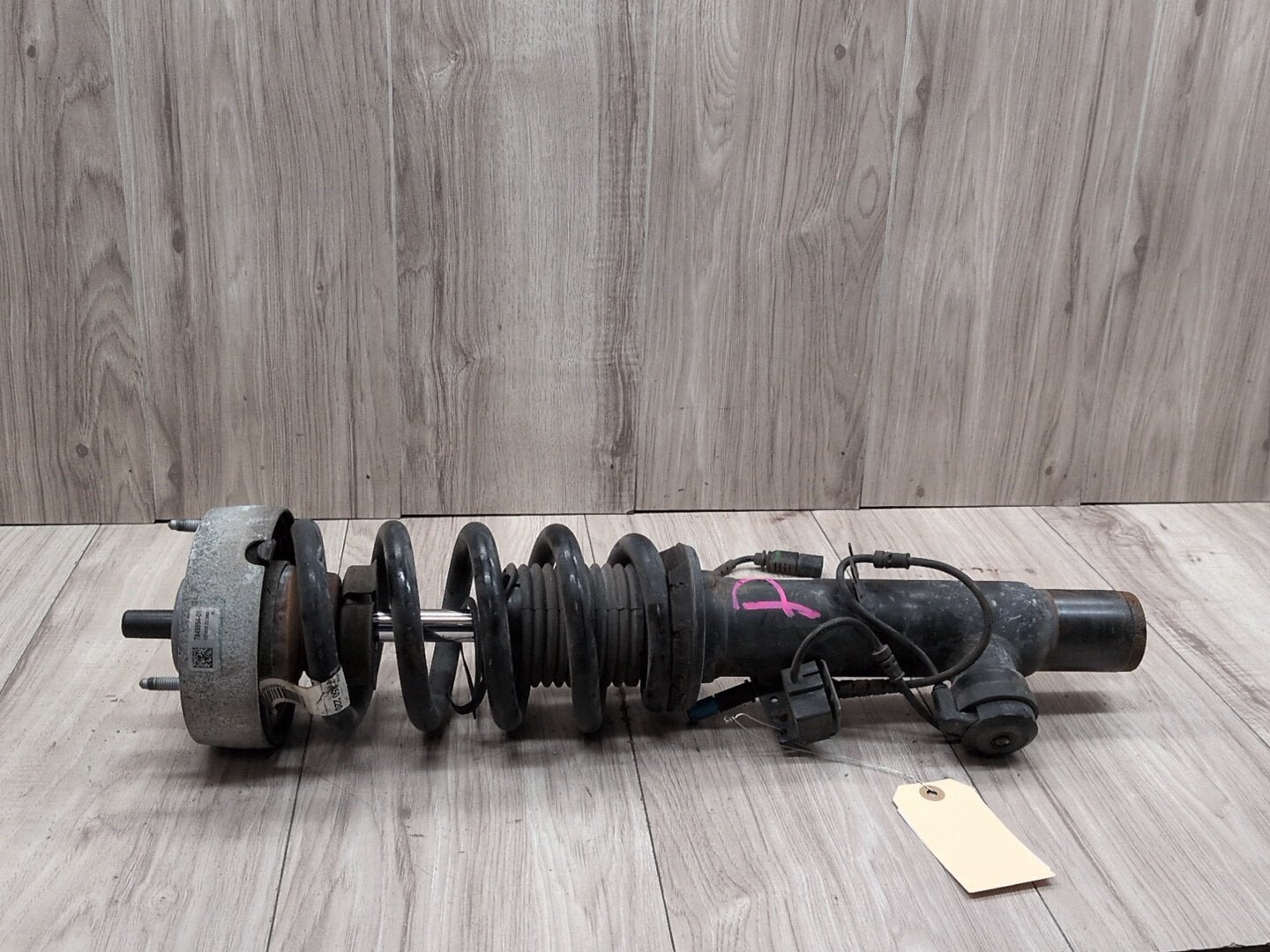 OEM BMW F85 F86 X5M X6M Front Right Passenger Strut Shock Absorber Spring VDC