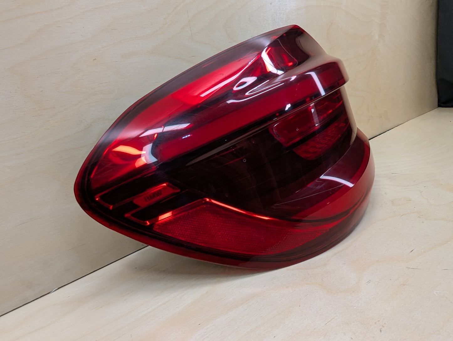2018-2024 BMW X3 G01 Rear Left Driver Outer Tail Light 7408739