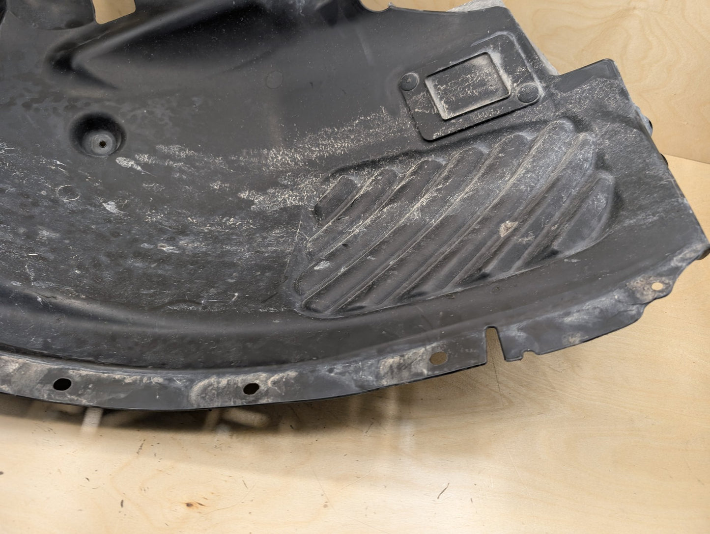 11-18 OEM BMW F25 F26 X3 X4 Front Left Driver Fender Liner Wheel Splash Shield