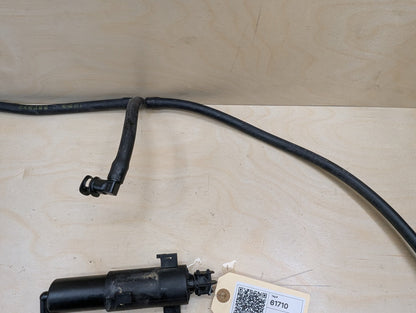 OEM BMW E90 E92 E93 328 335 Front Left Right Headlight Washer Spray Nozzle Jet
