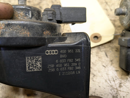 2012-2018 Audi A6 C7 Alarm Horns SET 4G0951221 OEM