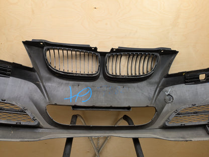 09-11 OEM BMW E90 E91 328 335 Front Bumper Cover w/ Grilles
