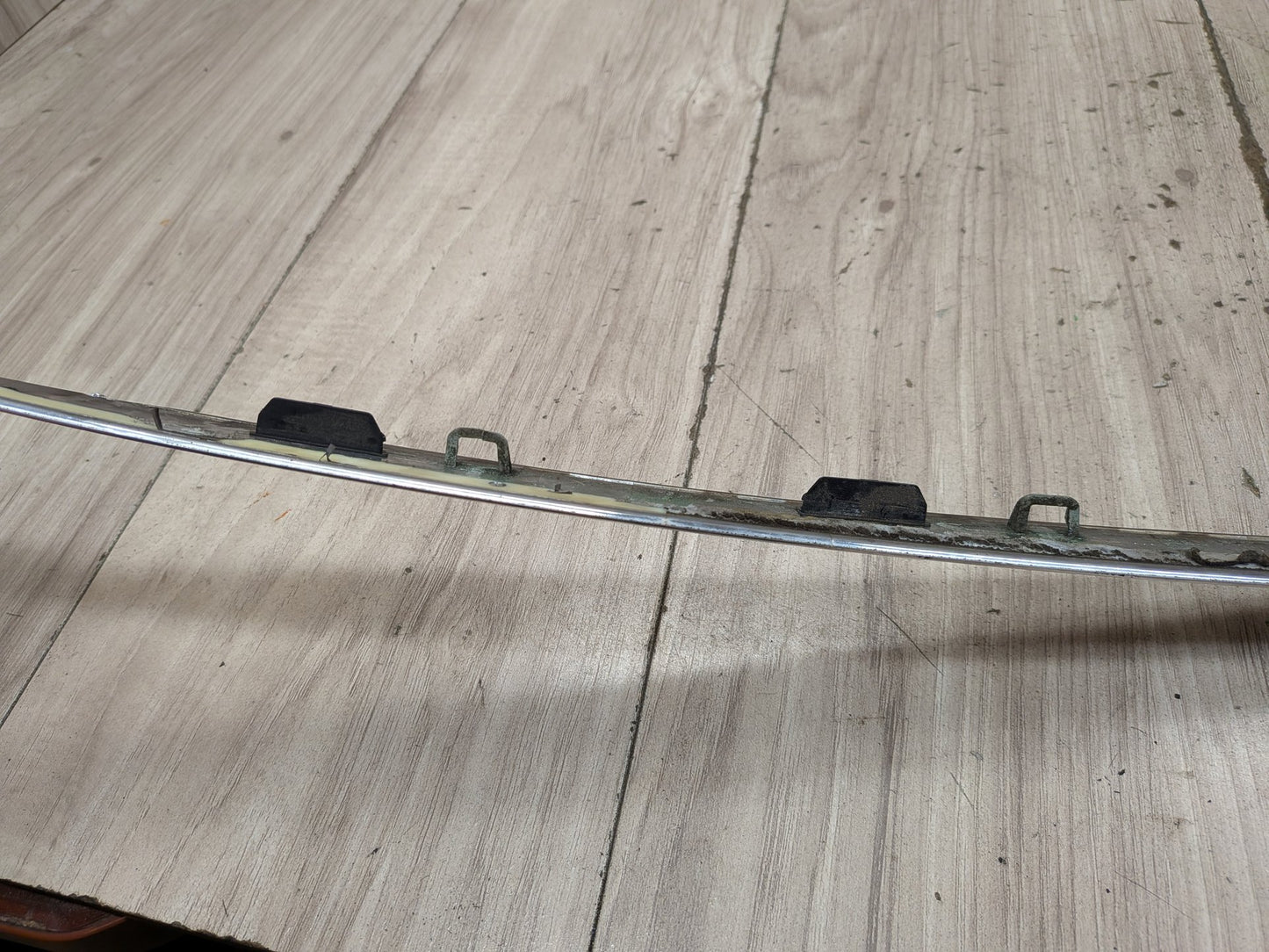2009-2012 Mercedes-Benz E550 W212 Liftgate Trunk Lid Spoiler