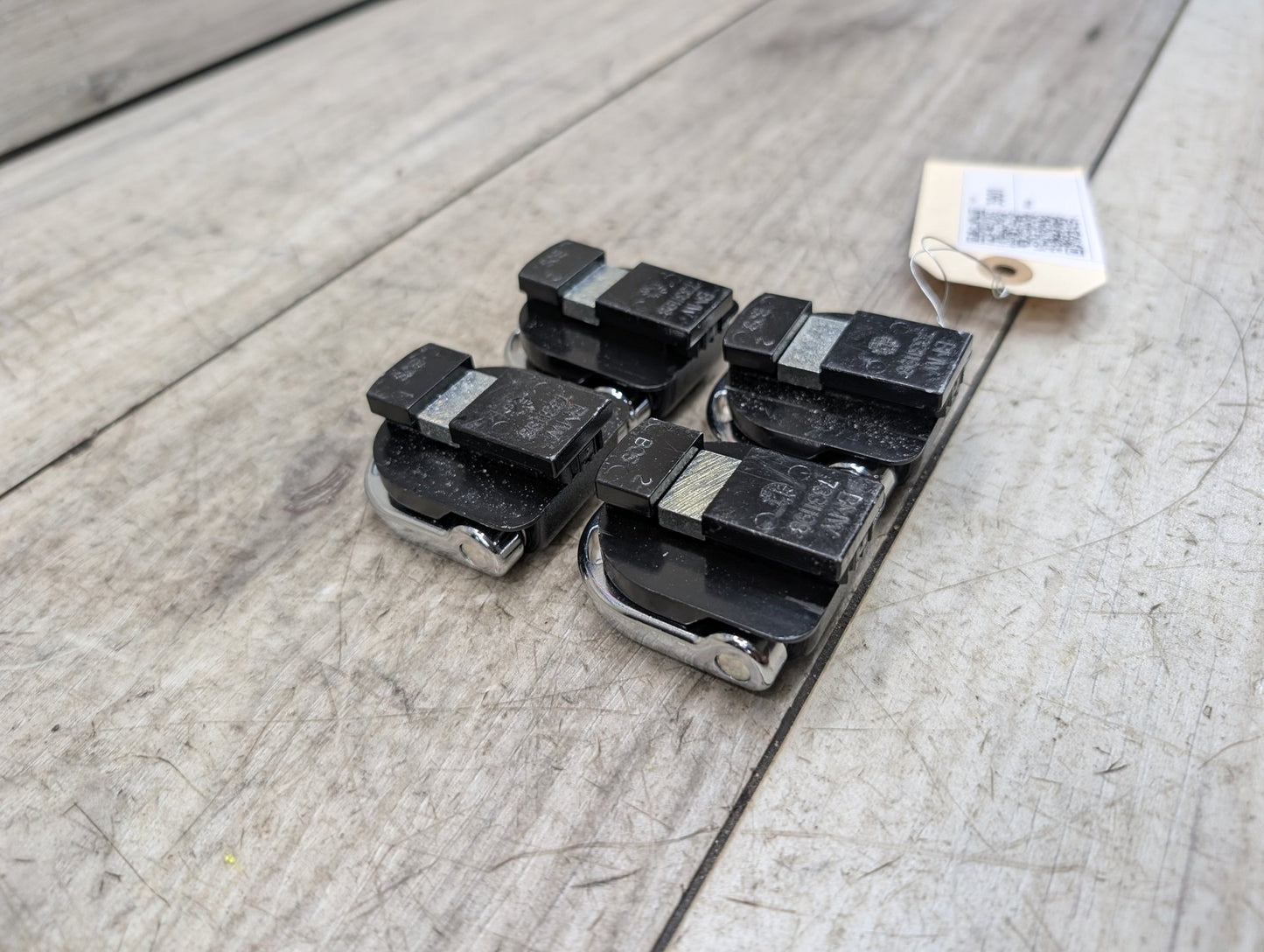 OEM BMW E70 E83 F15 F25 G01 X3 X5 Trunk Cargo Latch Tie Down Hook Clasp Ring (4)