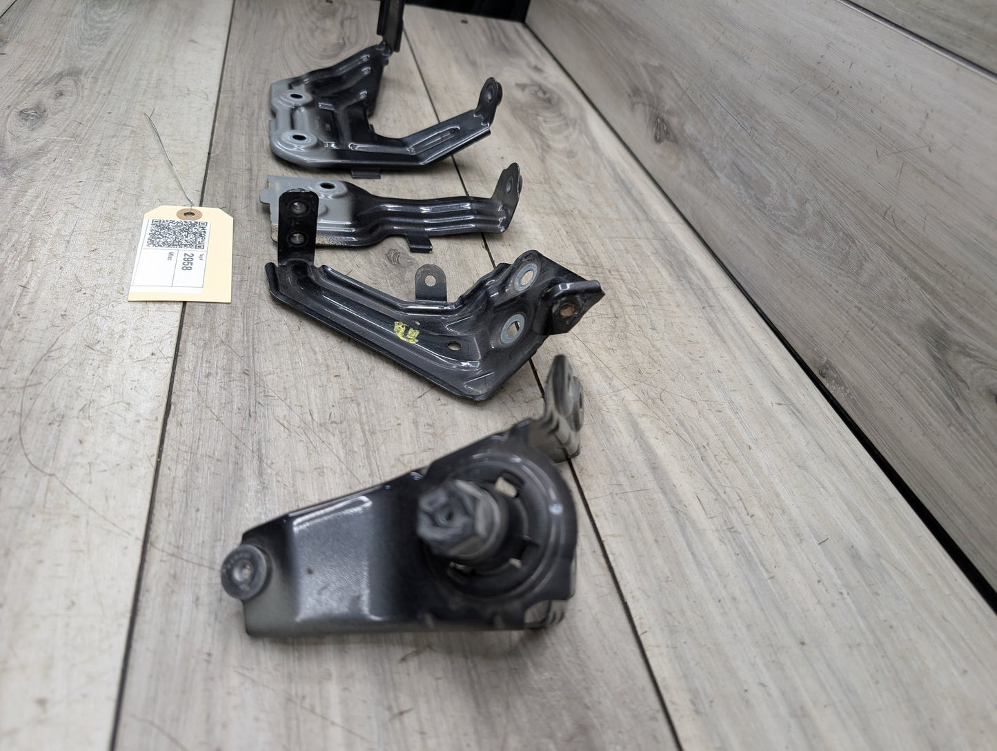 2018 - 2024 BMW X3 G01 Front Left Driver Fender Brackets SET 7424677 B58B30O1