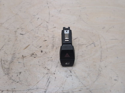 2011-2016 BMW X3 F25 AUX/ USB Charger Port Socket 9161896