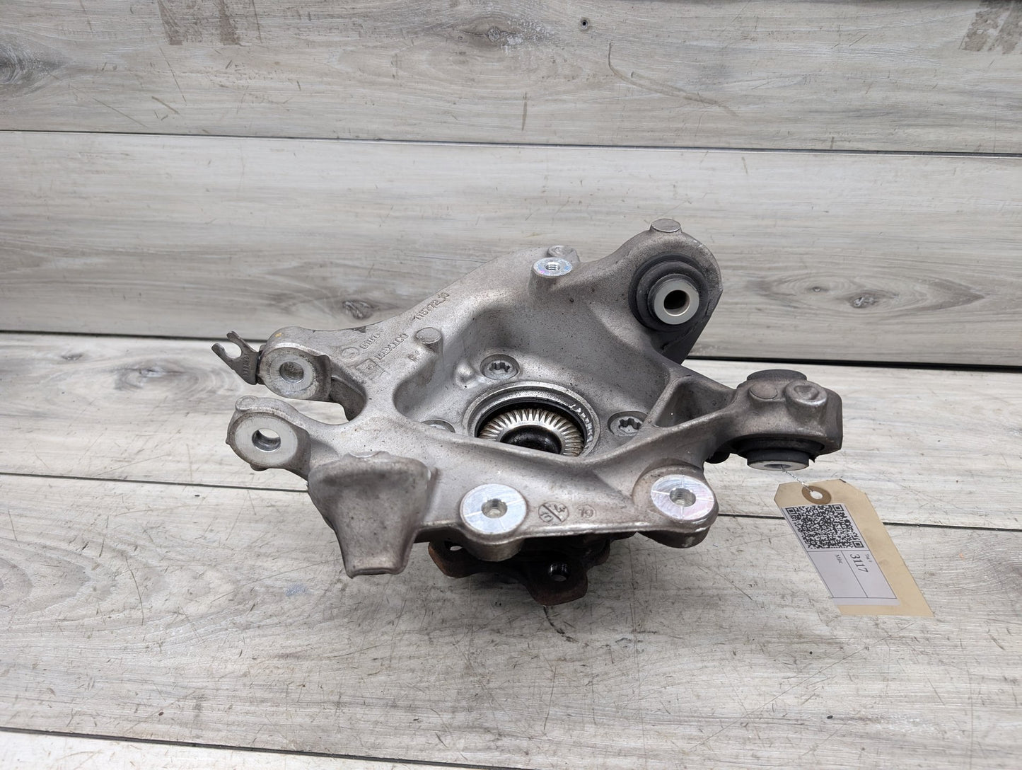 OEM BMW G01 X3 30i 30iX M40iX REAR Right Passenger Knuckle Hub Spindle Bearing