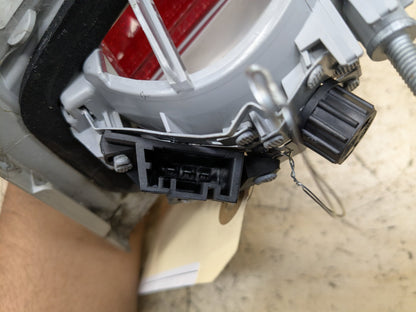 07-10 OEM BMW E92 328 335 M3 Rear Left Driver Inner Trunk Stop Tail Light
