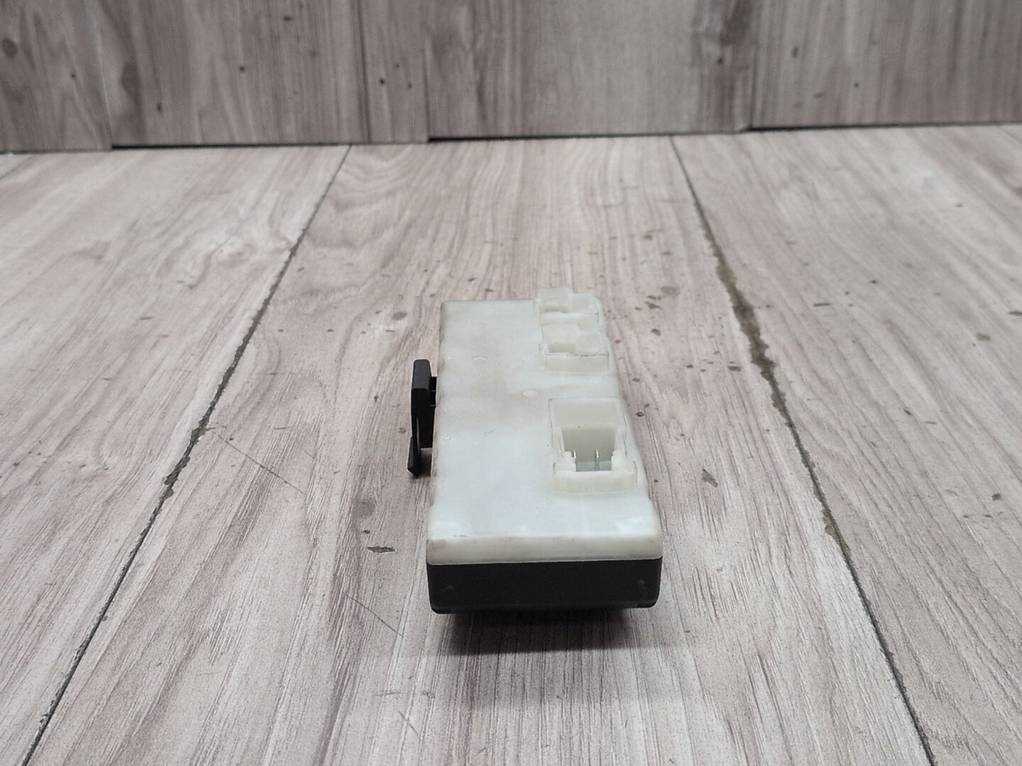 OEM BMW F90 G01 G12 G20 G30 G80 Trunk Tailgate Decklid Function Control Module