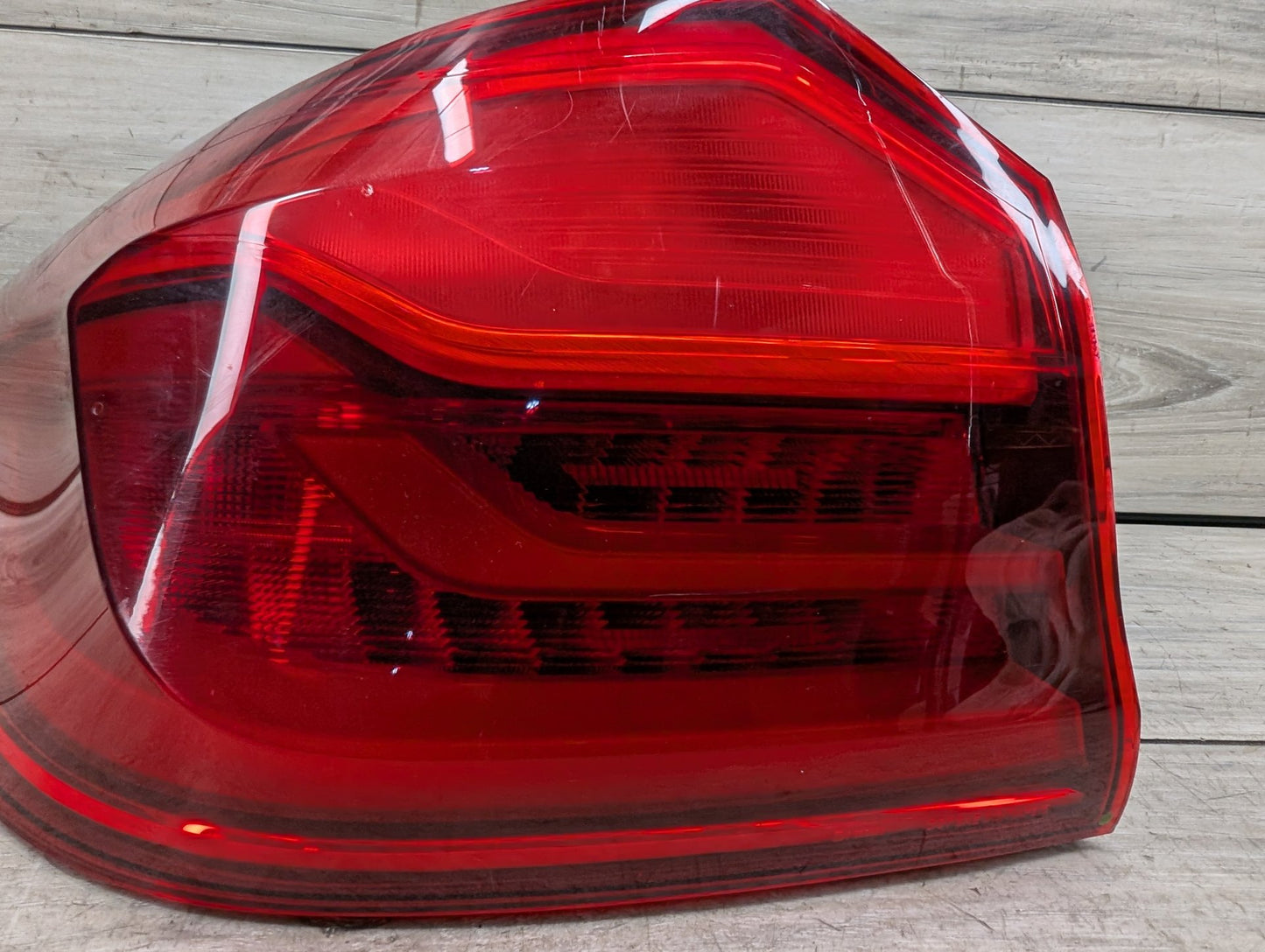 17-20 OEM BMW F90 G30 530 540 M550 M5 Rear Left Driver Side Outer Tail Light