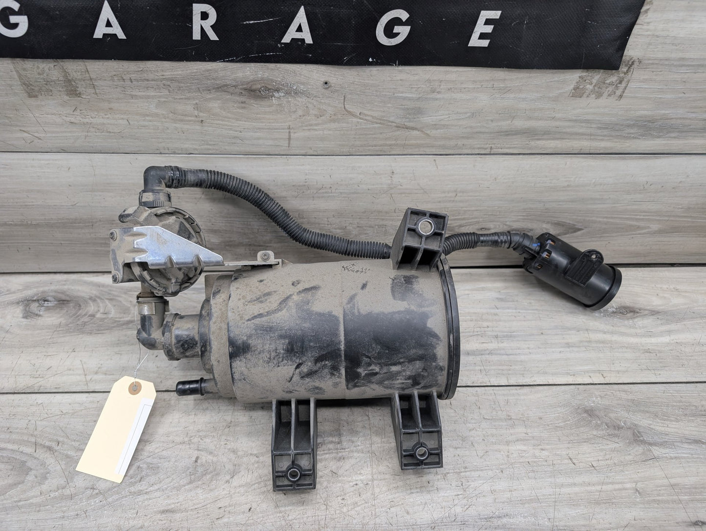 OEM BMW G20 G22 G26 G42 G80 Charcoal Filter Fuel Tank Vapor Evaporator Canister