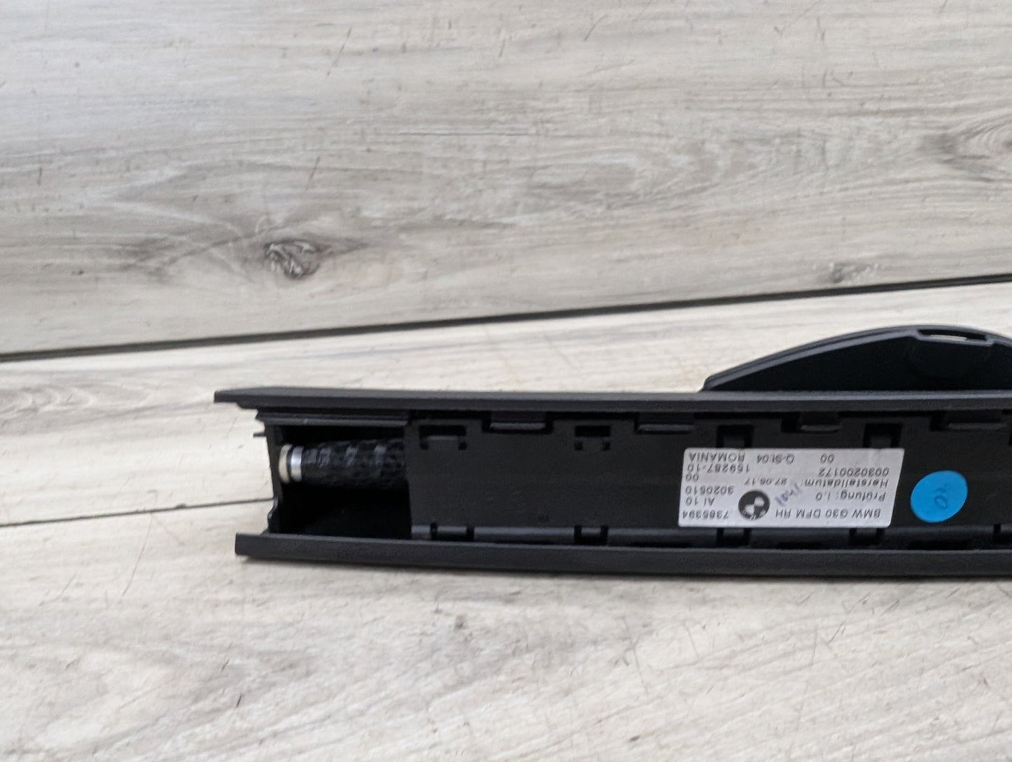 OEM BMW F90 G30 540 M550 M5 Rear Right Passenger Quarter Window Roller Sun Shade