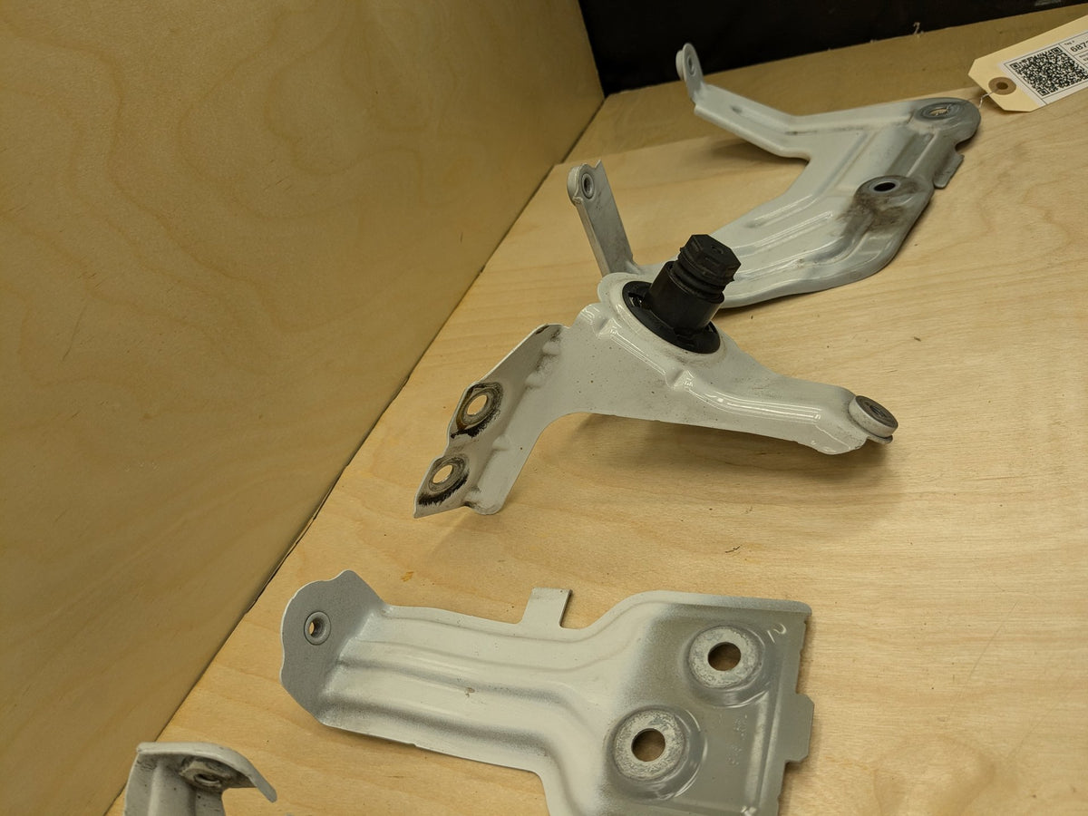 2018-2025 BMW X3 G01 Front Left Driver Fender Brackets SET 7424677 OEM