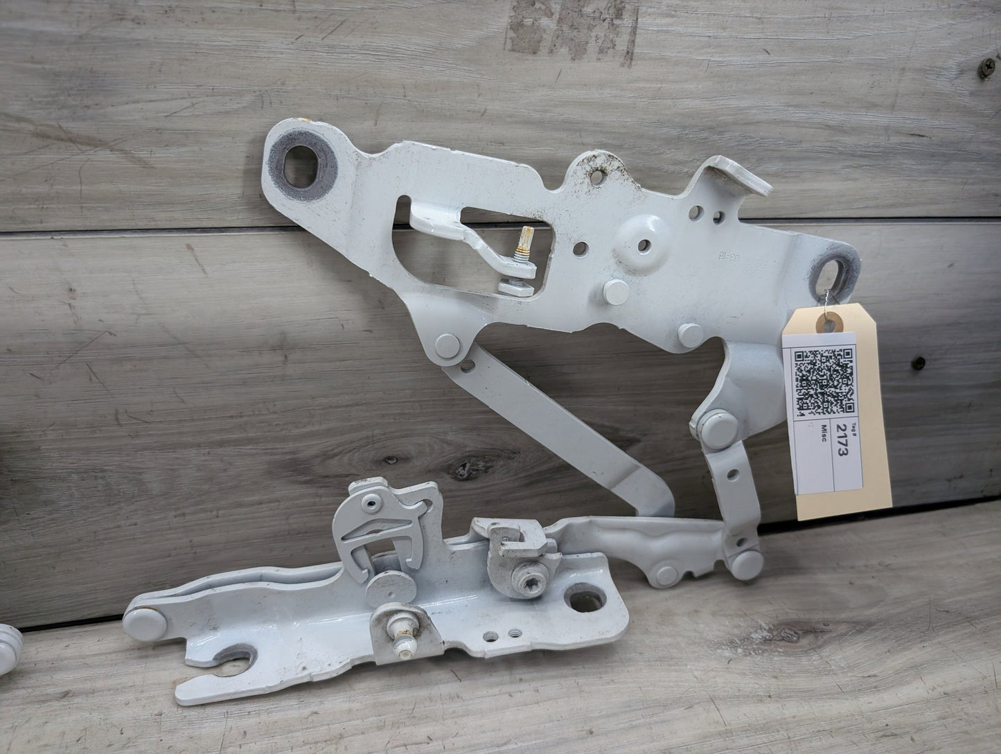 2015 BMW 528i F10 Hood Bonnet Hinges SET 7249888 N20B20O0