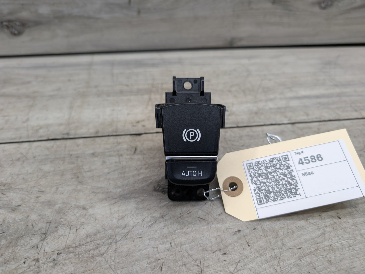 OEM BMW F90 M5 G30 G01 X3 G02 X4 F97 F98 Parking Brake Auto Hold Switch BLACK