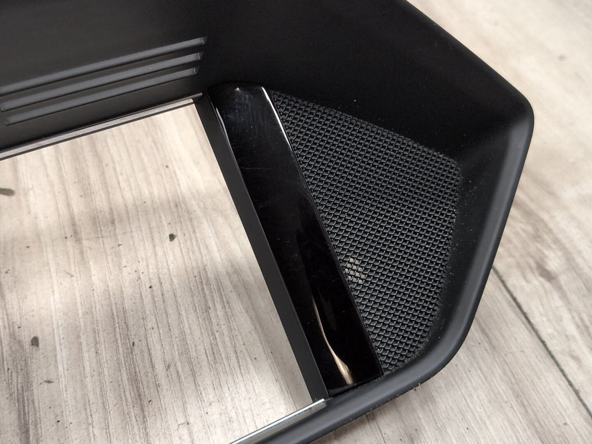 2009-2012 Mercedes-Benz E550 W212 Dashboard Center console Display Screen Trim