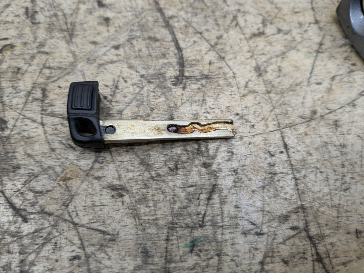 07-13 OEM BMW E92 E93 335 Driver Door Lock Cylinder Mechanism Gray A52