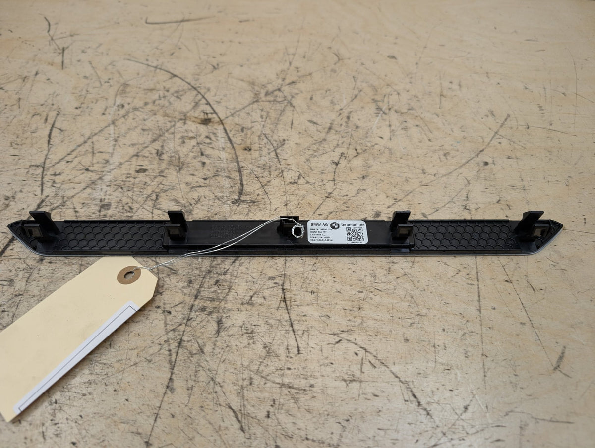 2019-2026 BMW X5 G05 Front Left Right Scuff Plate Door Sill SET 7442142 OEM