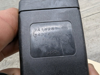 2018 - 2024 BMW X3 G01 Rear Left Driver Seatbelt Seat Belt Buckle 7414287 B46B20O1