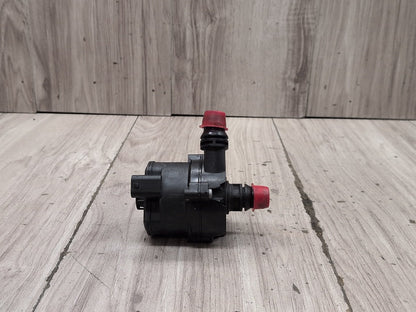 16-19 OEM BMW G11 G12 G30 M550 750 M760 Auxiliary Electric Coolant Water Pump