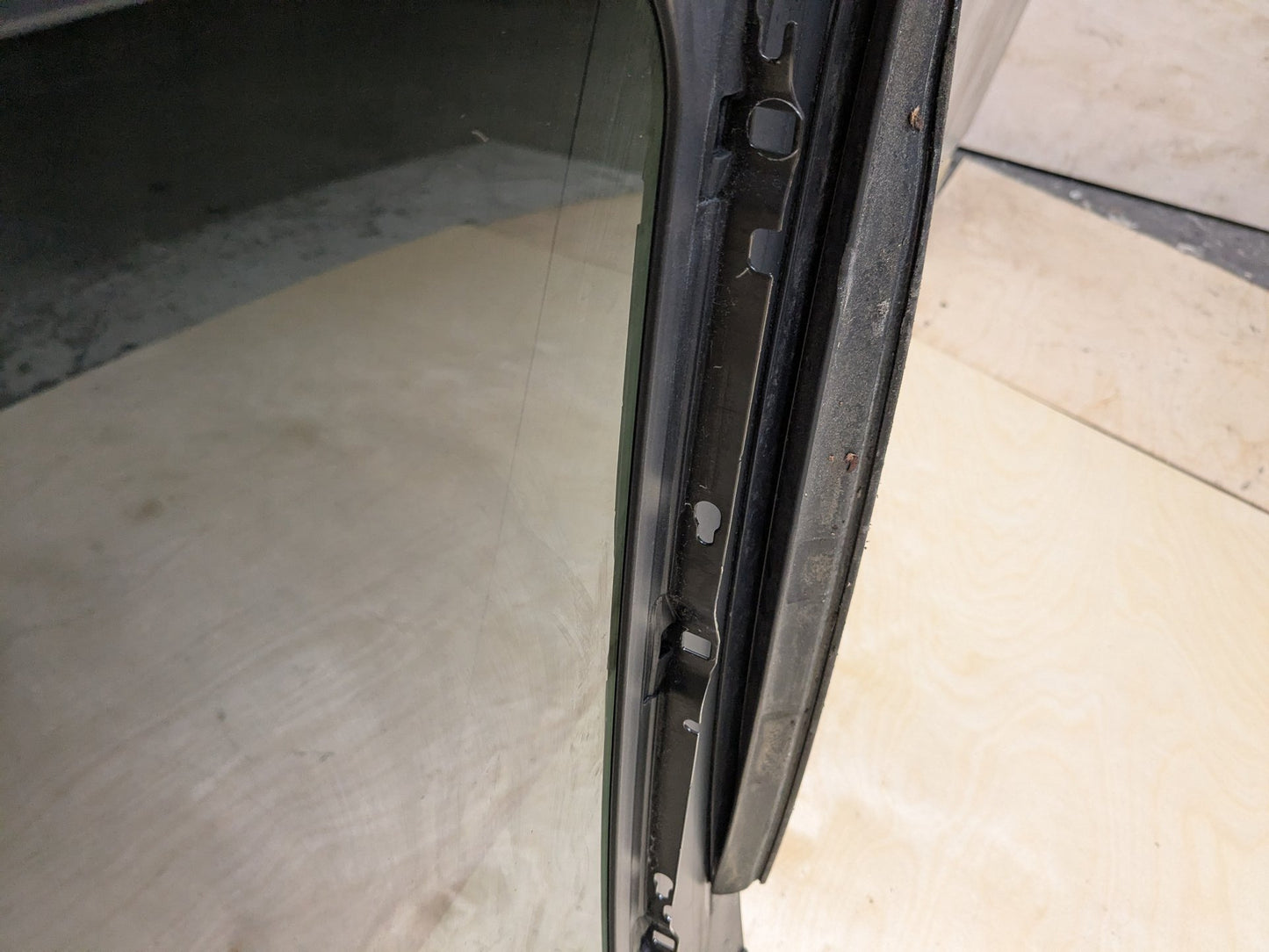 2008 - 2017 Audi S5 8T Front Sunroof Sun Roof Glass 8T0877911B