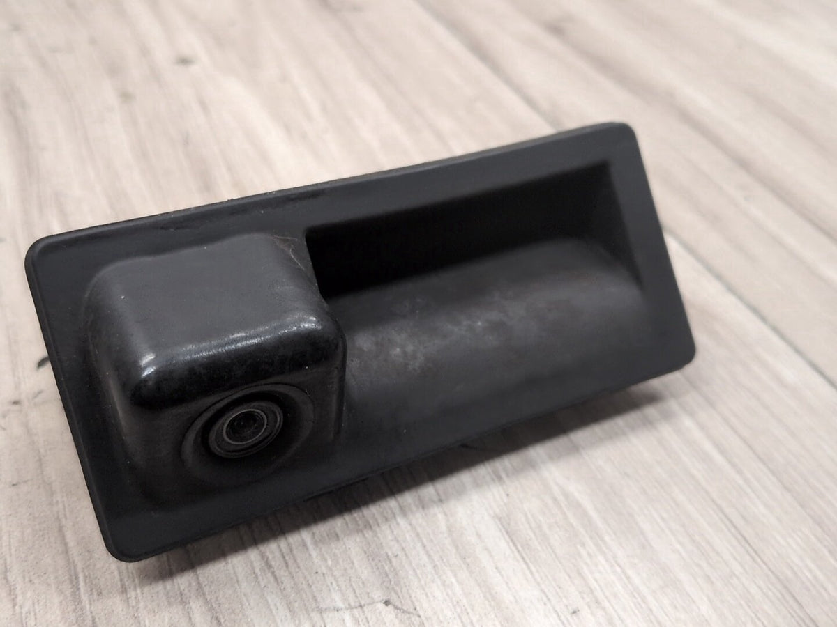15-18 Audi Q3 8U Liftgate Trunk Lid Release Handle Switch w/ Camera 5N0827566