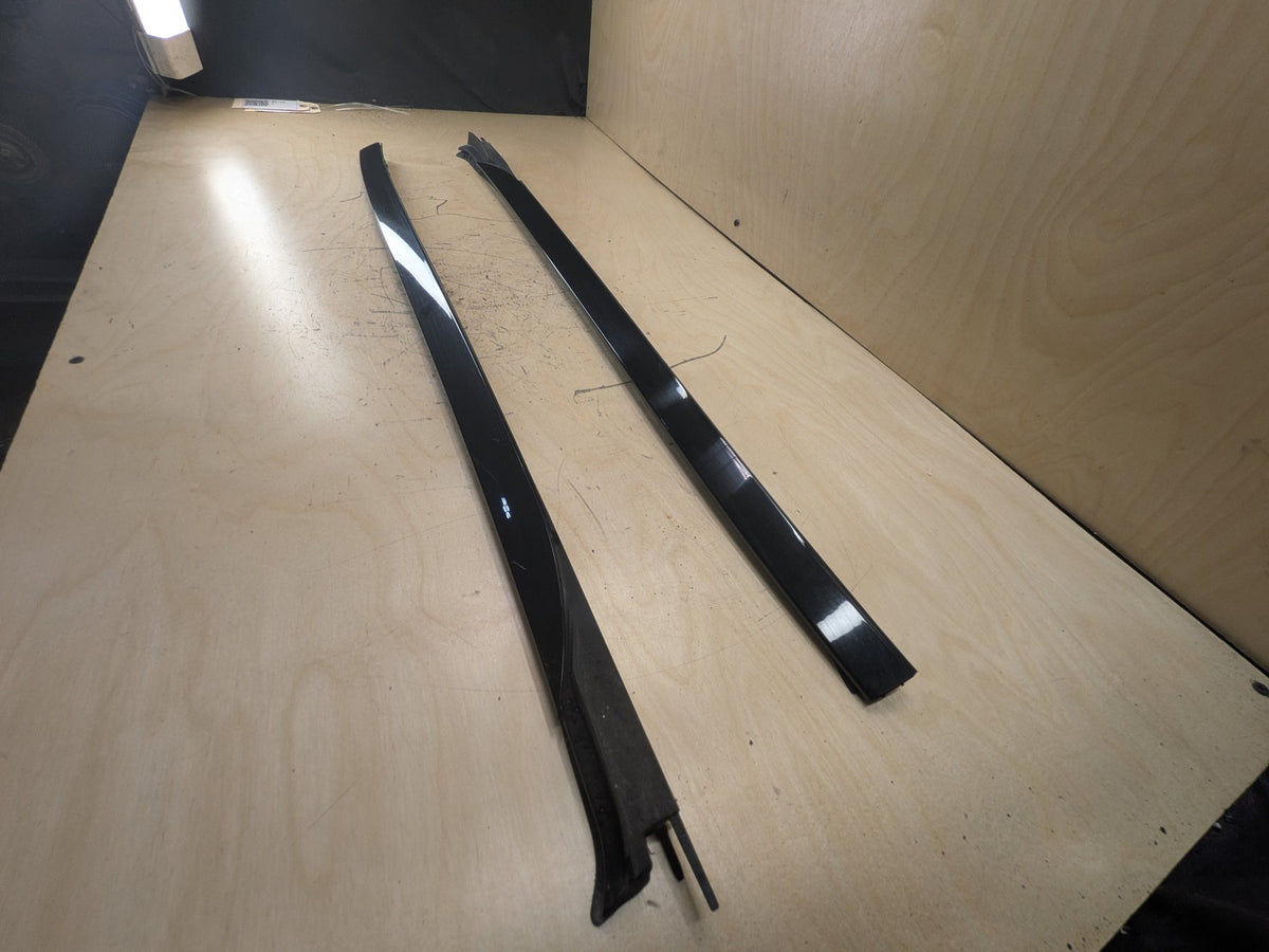 2019-2026 BMW X5 G05 Front Left Right Side Windshield Drip Trim Molding SET 7463527 OEM
