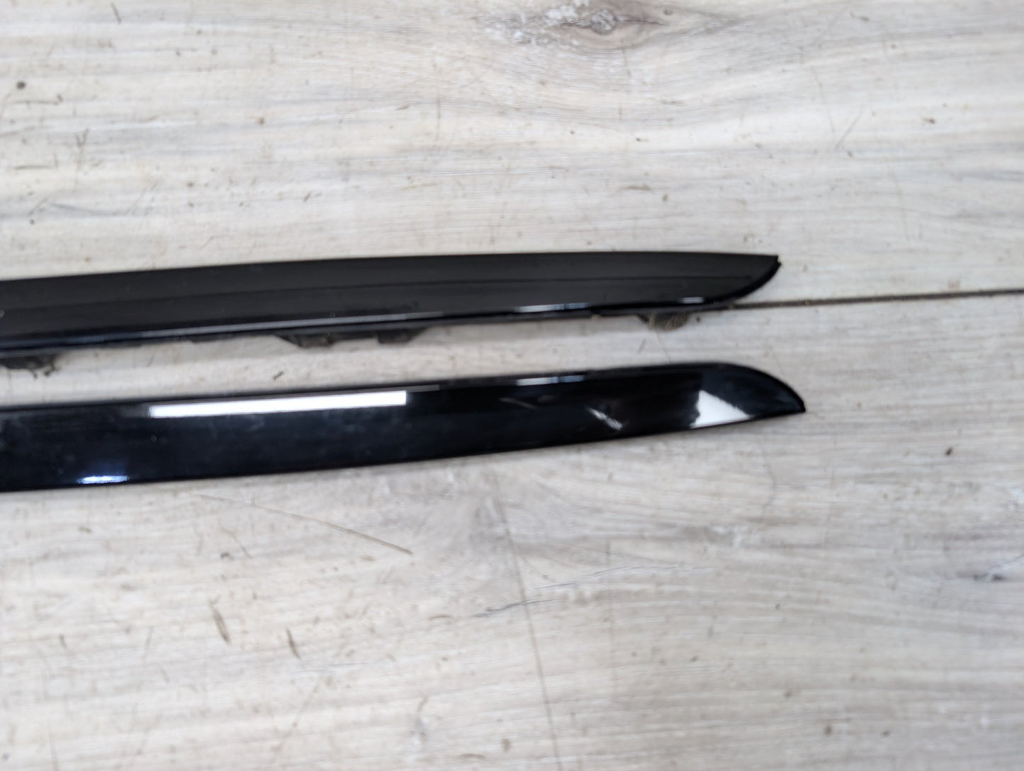 2014 - 2018 BMW X5 F15 Front Left Right Side Windshield Drip Trim Molding SET 7387917 N63B44O1