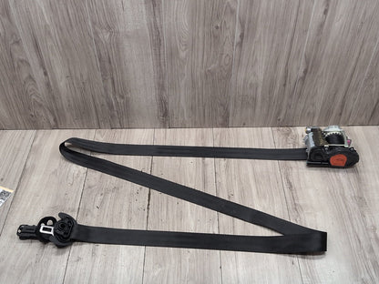 2015-2018 Audi Q3 8U Front Right Passenger Seatbelt Seat Belt Retractor 8U0857706F