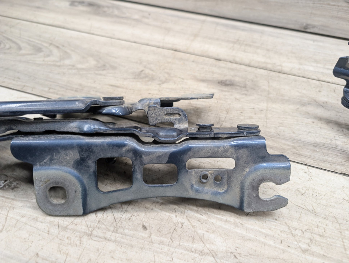 19-24 OEM BMW G20 Front Left Right Bonnet Hood Hinges Black Pair SET