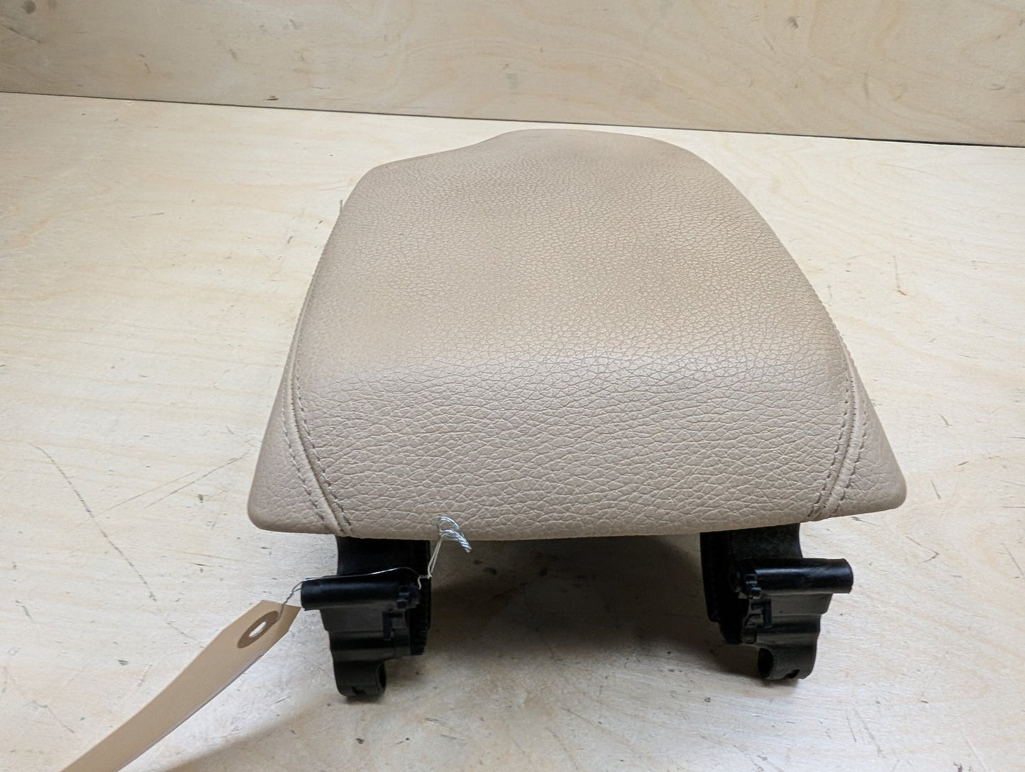 2012-2018 BMW 328i F30 Center Console Armrest Arm Rest 9285130