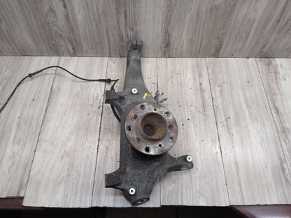 2011-2016 BMW M5 F10 RWD Front Right Spindle Knuckle w/ Bearing 2284054