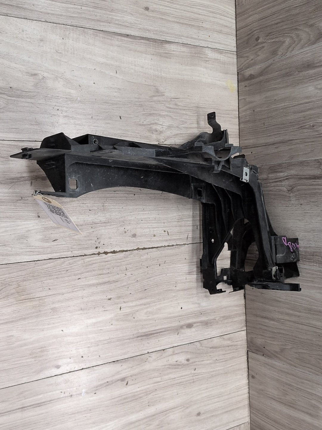 OEM BMW F01 F02 740 750 760 Front Right Passenger Headlight Support Bracket