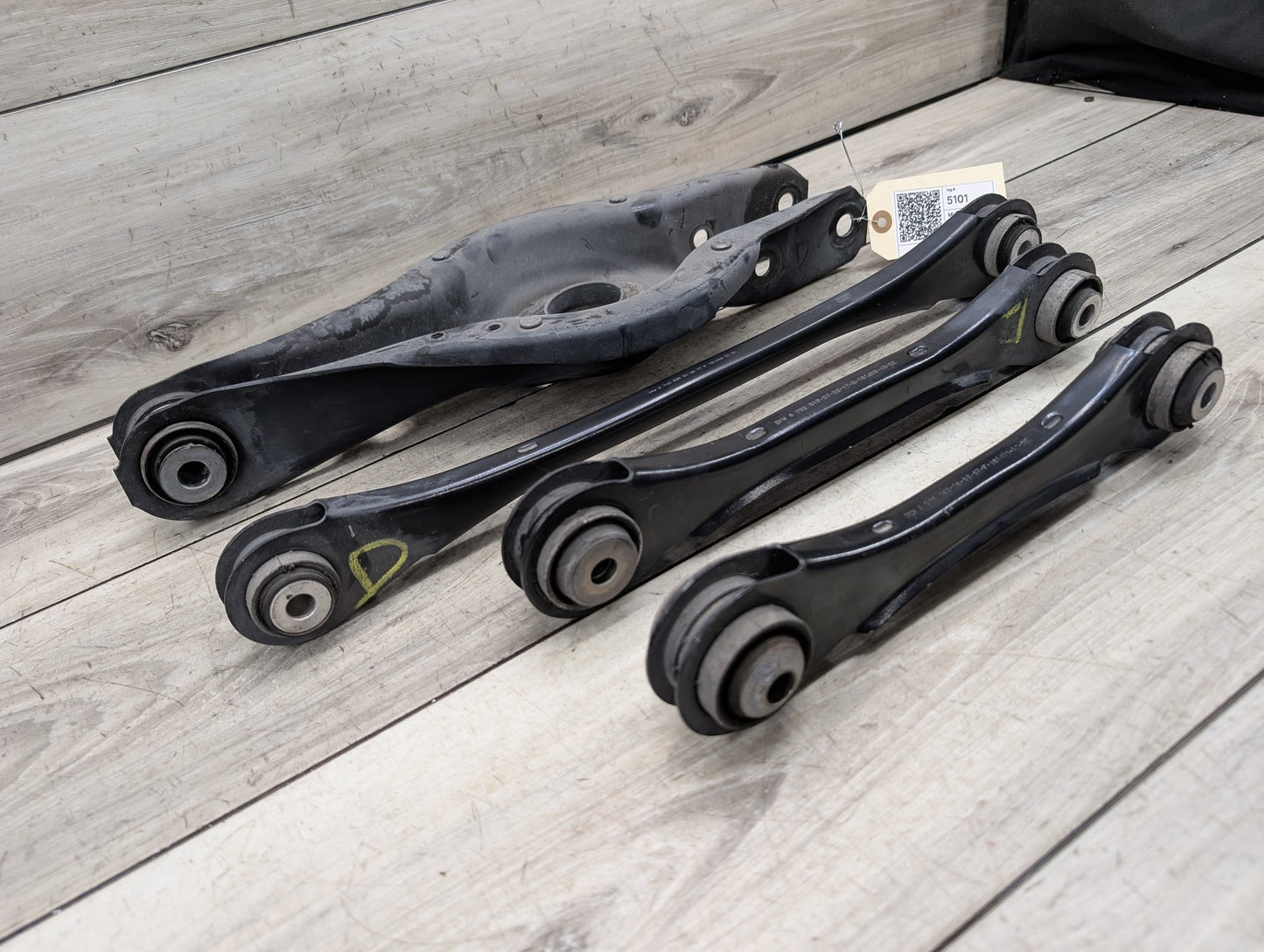 2014 - 2019 BMW 340 F34 Rear Left Driver Control Arms SET 6792533 B58B30M0