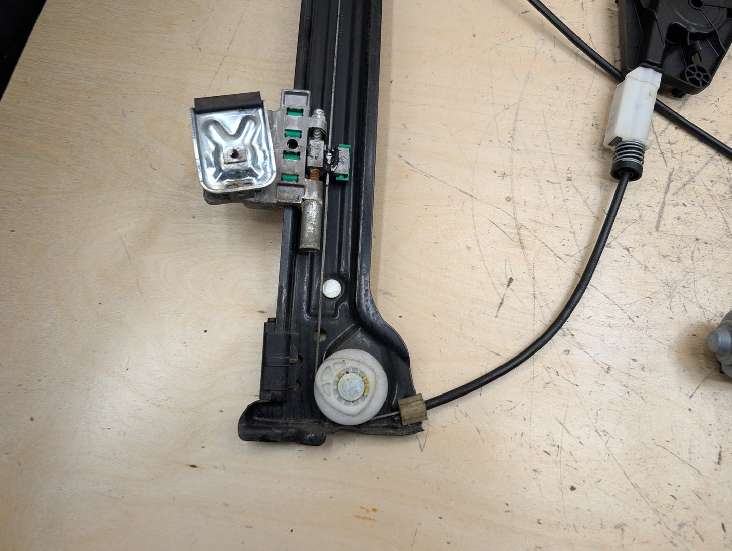 2011-2017 Audi RS5 8T Front Left Driver Door Window Glass Regulator w/ Motor 8T0837461C