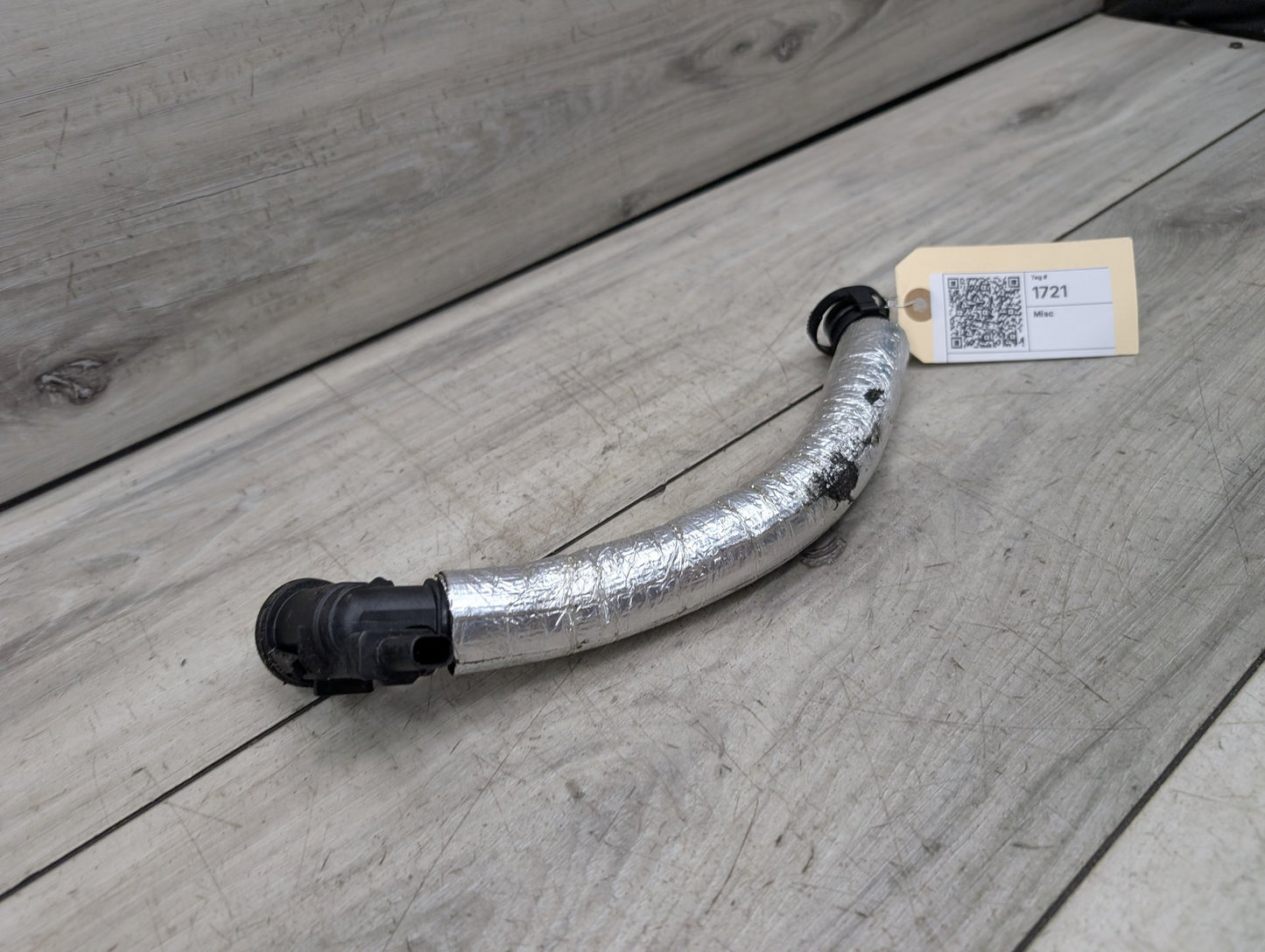 2018 - 2022 BMW X3 G01 Engine Motor Air Duct Tube Hose 7637521 B58B30M0