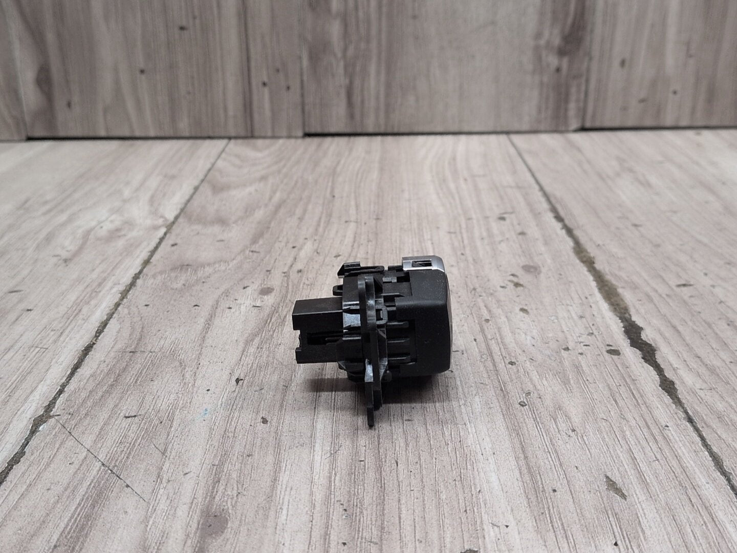 14-19 OEM BMW F15 F16 F85 F86 X5 Engine Ignition Auto Start Stop Switch Button
