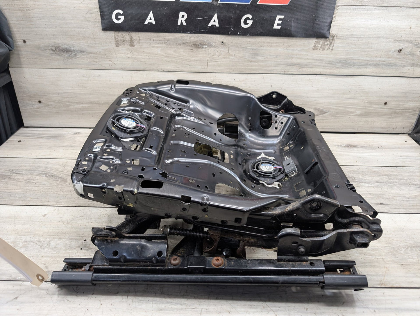 2008 - 2017 Audi S5 8T Front Left Driver Seat Lower Track Frame Assembly 8T0881105