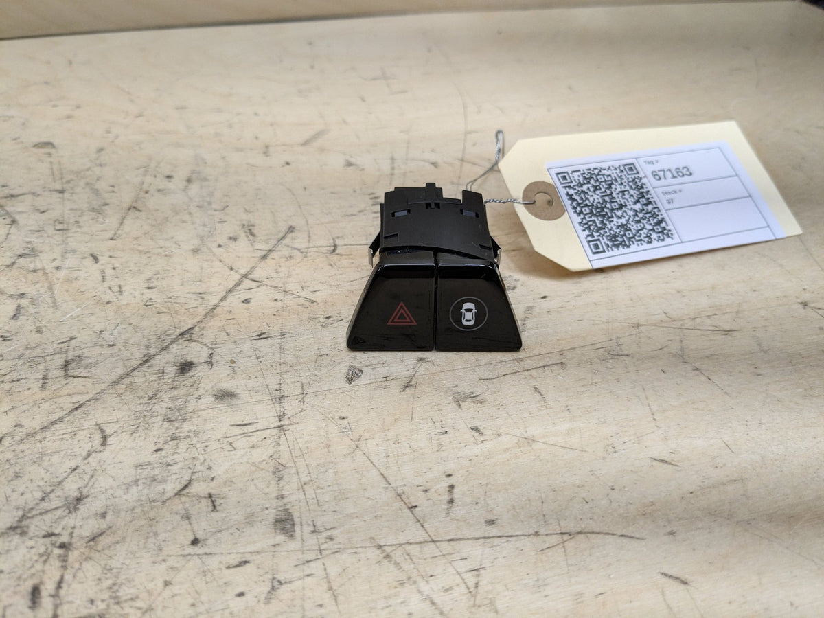2018-2023 BMW M550i G30 Hazard Warning Switch 6993047 OEM