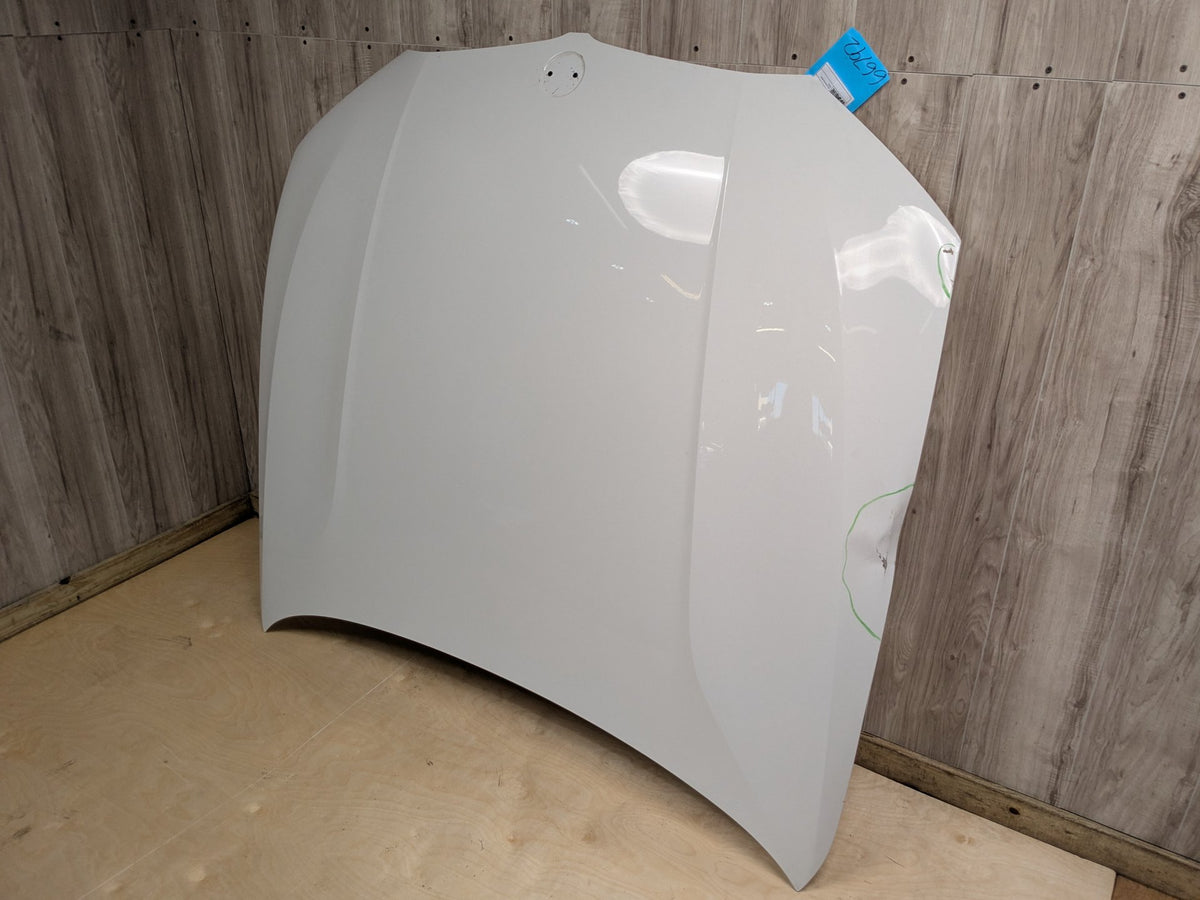 *NOTE* 2019-2026 BMW 330i G20 Hood Bonnet Shell Panel White 300