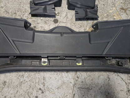 2007-2013 BMW 328i E92 Left Right Side Cowl Covers SET 6925018 OEM
