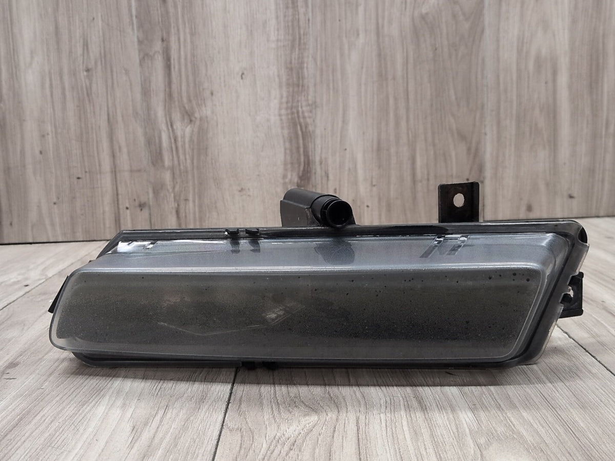 2008-2013 BMW 128i E82 Front Left Driver Bumper Fog Lamp Light 7164855