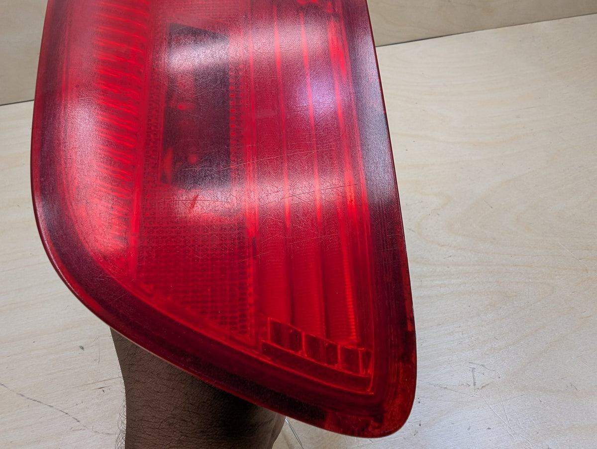 07-10 OEM BMW E93 328 335 M3 CONVERTIBLE Rear Right Passenger Inner Trunk Tail Light