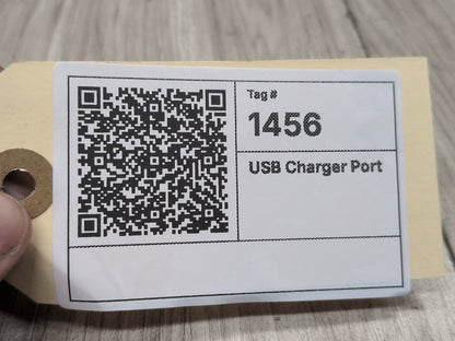 2014 - 2020 BMW 440i F36 AUX / USB Charger Port Socket 9230248 B58B30M0