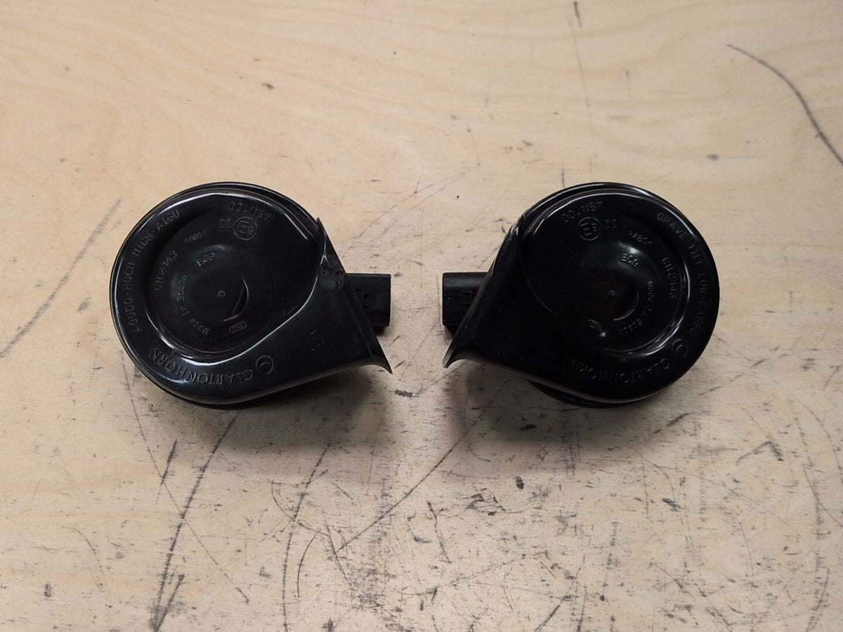 2019-2026 BMW X5 G05 Alarm Horns SET 7442770 OEM