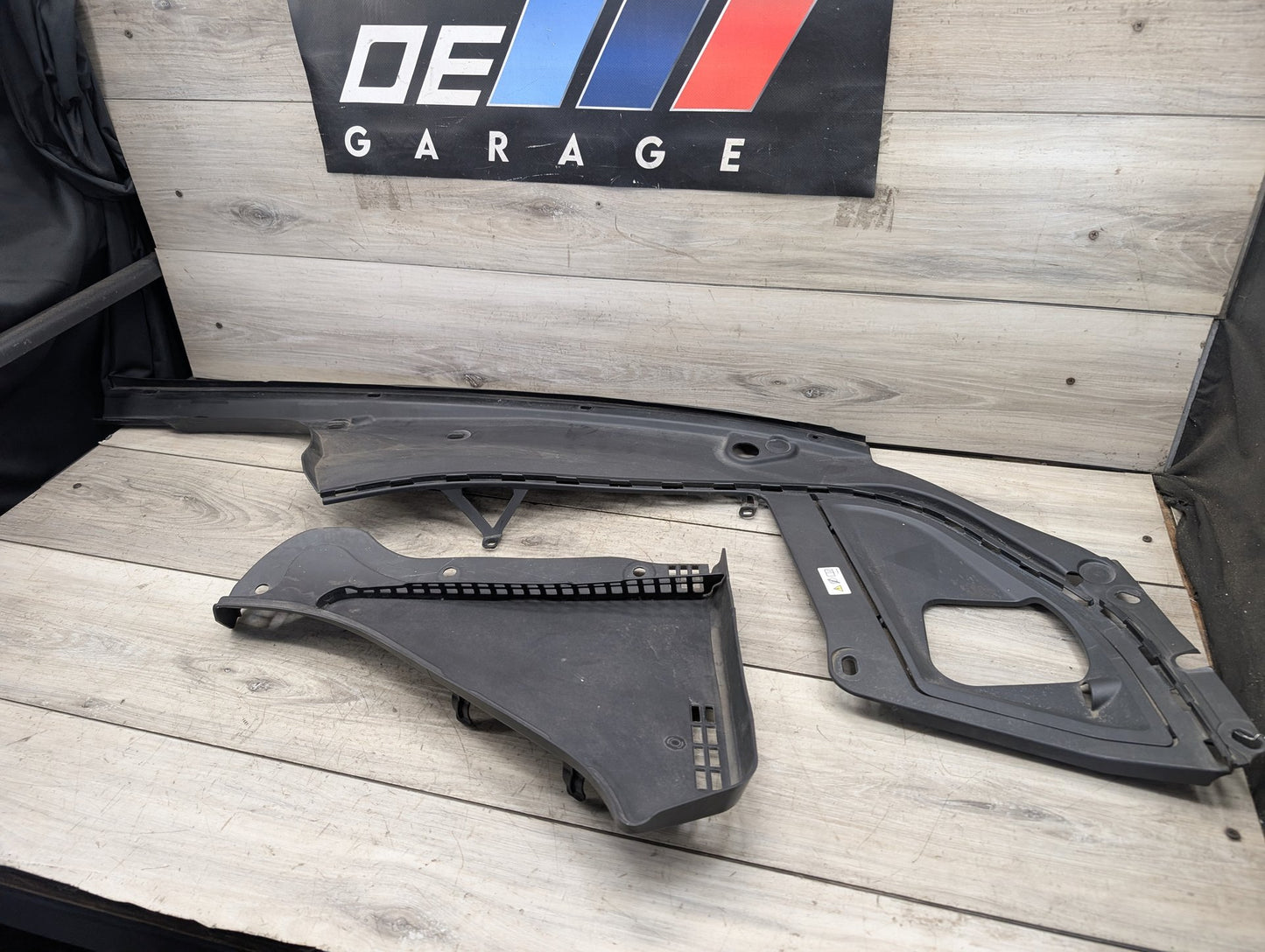 2011-2016 BMW 528i F10 Left Right Engine Bay Cover Panel Seal Trim SET 7019803 Estimated Current mileage:71,680